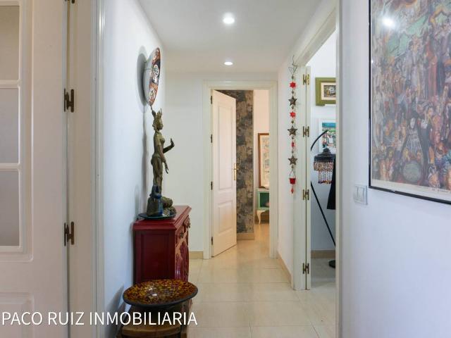 Piso en Venta en Costacabana Loma Cabrera