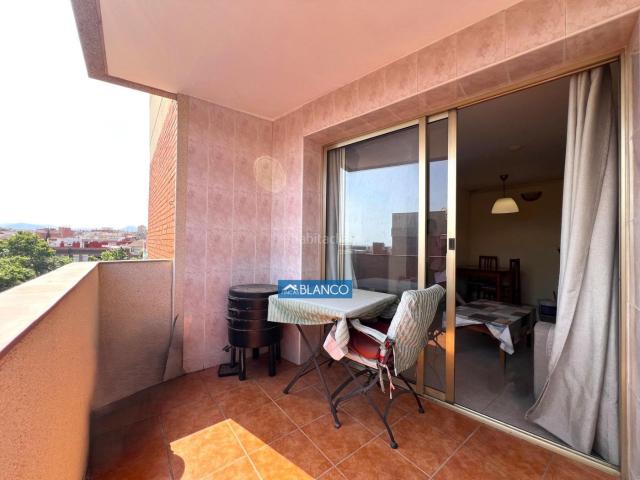 Piso en venta en Cornellà de Llobregat, La Gavarra. Tu nuevo hogar en Cornella de Llobregat te espera!. Pisos Cornellà de.