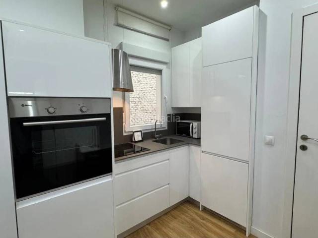 Piso en venta en Cornellà de Llobregat, Sant Ildefons. MARAVILLOS OPORTUNIDAD!. Pisos Cornellà de.