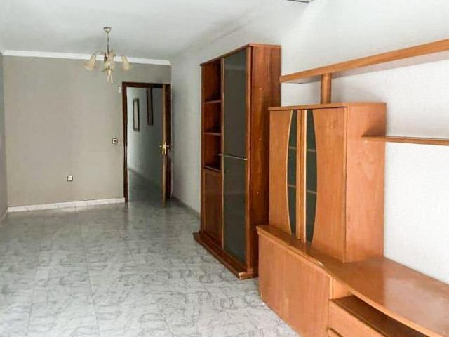 Piso en venta en Córdoba, Campo de la Verdad Zona Alta