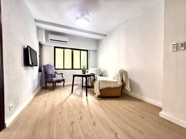 Piso en venta en Córdoba, Casco Histórico Ribera San Basilio. VIVIENTA REFORMADA TOTALMENTE EXTERIOR CON 3 TERRAZAS EN ZONA VALLELLANO!. Pisos.