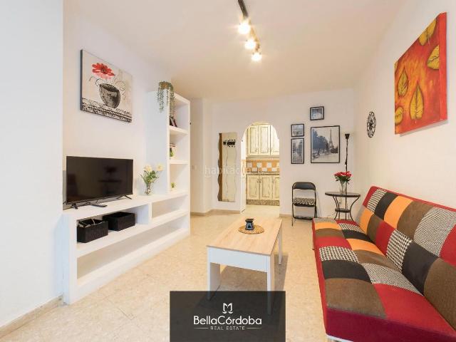Piso en venta en Córdoba, Casco Histórico Ribera San Basilio. APARTAMENTO EN EL CORAZON DE LA JUDERIA. IDEAL INVERSION CON LICENCIA TURISTICA. Pisos.