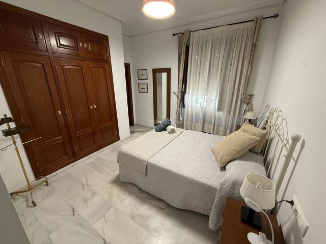 Piso en venta en Córdoba, Casco Histórico Ribera San Basilio. Precioso piso con licencia turistica junto a Plaza Regina. Pisos.