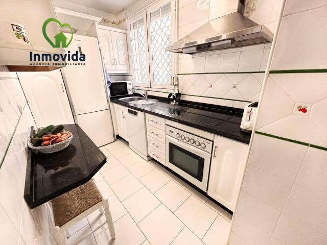 Piso en venta en Córdoba, Centro. Amplio Piso Reformado en el Corazón de Córdoba por 240,000. Pisos.