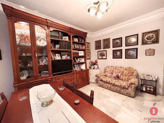 Piso en venta en Córdoba, Centro. PISO CON ASCENSOR JUNTO A PASEO DE LA VICTORIA ZONA CENTRO. Pisos.