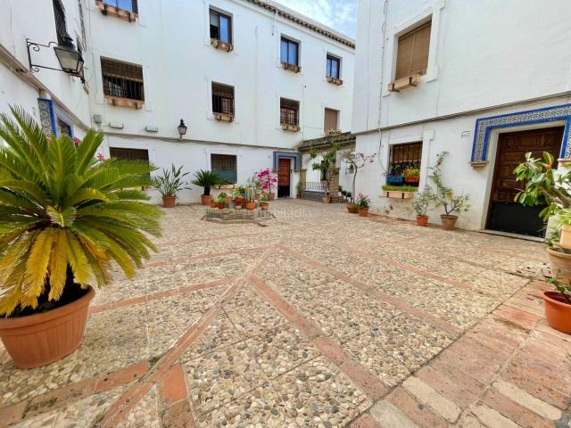 Piso en venta en Córdoba, Centro. PISO CON COCHERA EN JUDERÍA CÓRDOBA ALTA DEMANDA UBICACIÓN PREMIUM. Pisos.