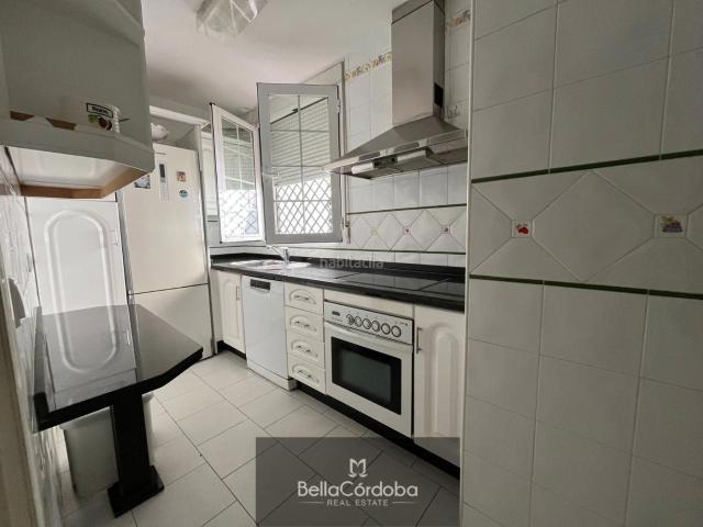 Piso en venta en Córdoba, Centro. VIVIENDA CON ASCENSOR JUNTO A PLAZA DEL ESCUDO. Pisos.