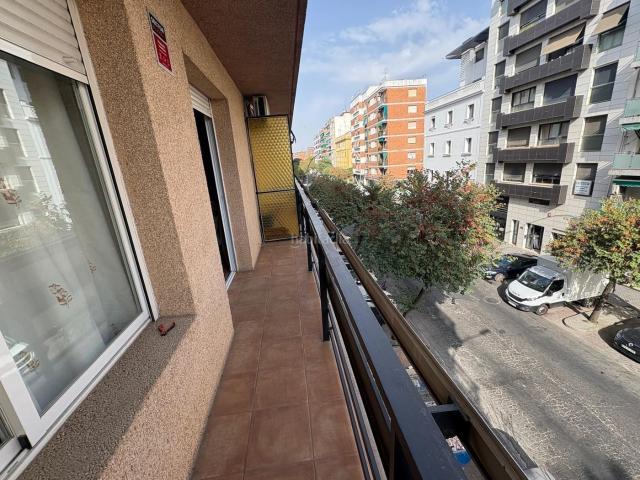 Piso en venta en Córdoba, Ciudad Jardín Zoco. Atractivo piso en Ciudad Jardín. Pisos.