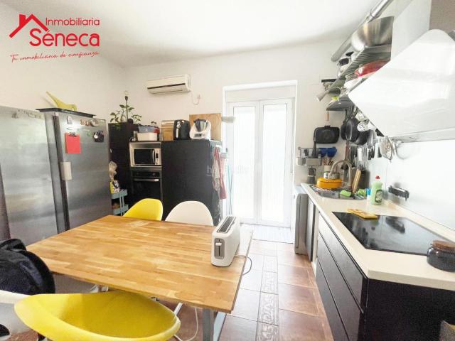 Piso en venta en Córdoba, Ciudad Jardín Zoco. PISO REFORMADO CON AMPLIA TERRAZA EN CIUDAD JARDÍN. Pisos.