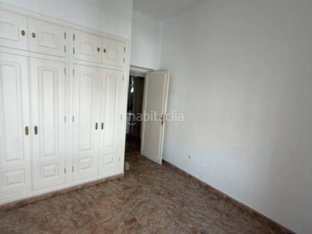 Piso en venta en Córdoba, Ciudad Jardín Zoco. Venta de piso de 3 habitaciones en el Centro de Córdoba Capital. Pisos.