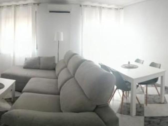 Piso en venta en Córdoba, Av. Barcelona Viñuela Rescatado