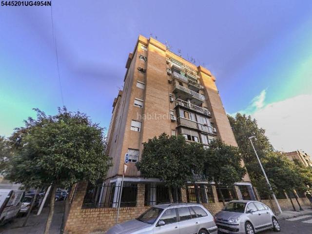 Piso en venta en Córdoba, Fuensanta Arcángel. Se vende Piso ALQUILADO en Calle Francisco Pizarro 12 Córdoba, Córdoba. Pisos.