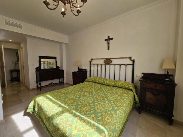 Piso en venta en Córdoba, Huerta de la Reina Trassierra. Oportunidad única en Zona Vial Norte!. Pisos.