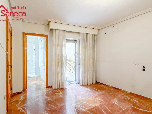 Piso en venta en Córdoba, Huerta de la Reina Trassierra. PISO REFORMADO HUERTA DE LA REINA. Pisos.