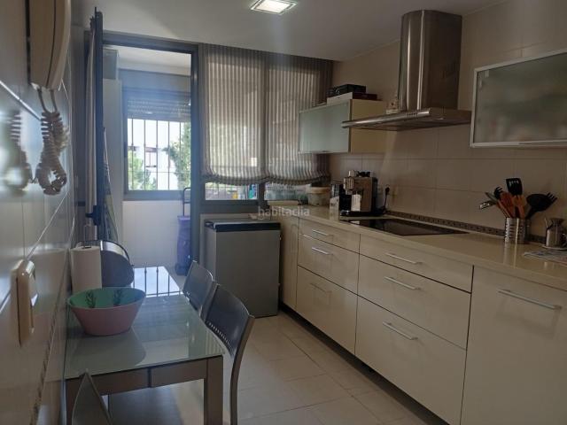 Piso en venta en Córdoba, Ollerías San Cayetano. Magnifico piso en zona centro con piscina, cochera y trastero. Pisos.