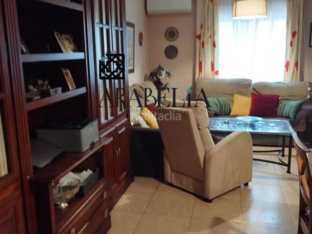 Piso en venta en Córdoba, Ollerías San Cayetano. Amplio y Luminoso Piso en Almogávares, Córdoba 190.000. Pisos.