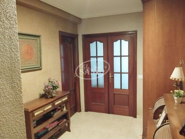 Piso en venta en Córdoba, Ollerías San Cayetano. EL CARMEN, 3 HBT, 2 WC. BAJO. Pisos.