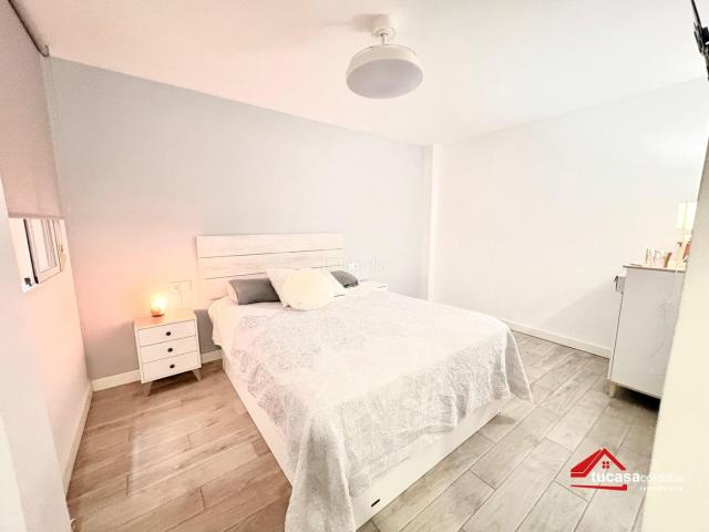 Piso en venta en Córdoba, Ollerías San Cayetano. Espacio, comodidad y una excelente ubicación en El Carmen!. Pisos.