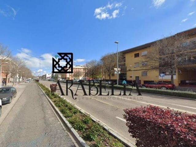 Piso en venta en Córdoba, Noreña Arroyo del Moro