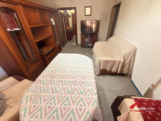 Piso en venta en Córdoba, Santa Rosa Valdeolleros. EXCLUSIVA VIVIENDA EN SANTA ROSA AMPLITUD, COMODIDAD Y UBICACIÓN IDEAL. Pisos.