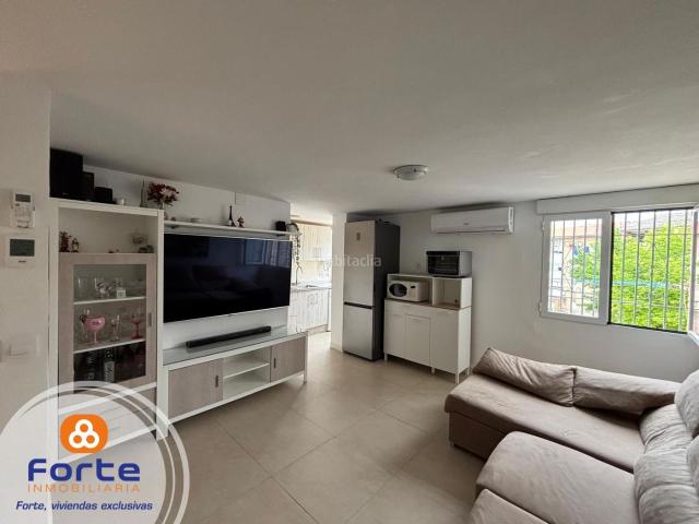 Piso en venta en Córdoba, Sector Sur. PISO EN EXCLUSIVA CERCA DE LA PLAZA ANDALUCIA. Pisos.