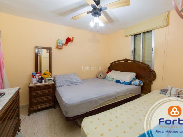 Piso en venta en Córdoba, Sector Sur. PISO EN ZONA BAJA DEL SECTOR SUR JUNTO AVENIDA DE GRANADA!. Pisos.