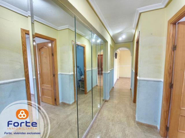 Piso en venta en Córdoba, Sector Sur. SE VENDE PISO EN AVENIDA DE CADIZ. Pisos.
