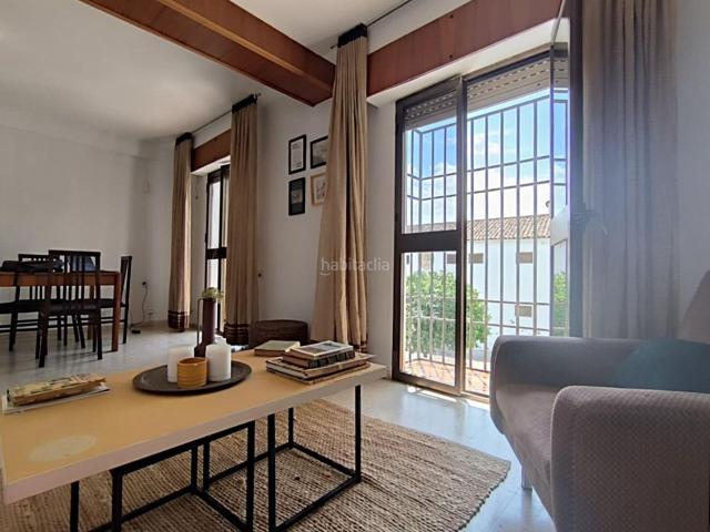 Piso en venta en Córdoba, Sta. Marina San Andrés San Pablo San Lorenzo. Fantástico piso en Conde de Priego, al lado de la estatua de Manolete y Santa Marina. Pisos.