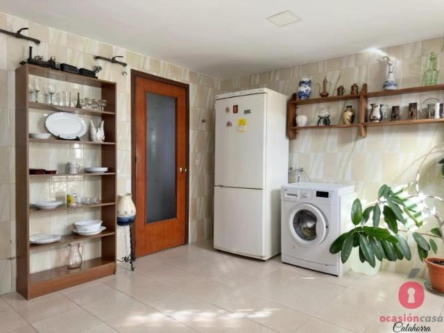 Piso en venta en Córdoba, Polígono Guadalquivir Zona Alta