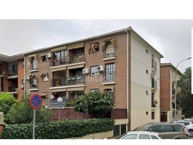 Piso en venta en Córdoba, Poniente Norte Miralbaida Parque Azahara. VENTA DE PISO EN CÓRDOBA. Pisos.