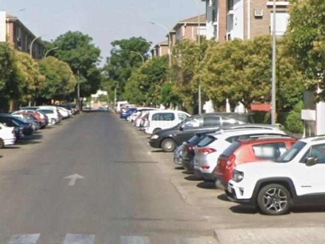 Piso en venta en Córdoba, Poniente Norte Miralbaida Parque Azahara. Venta piso en Córdoba. Pisos.