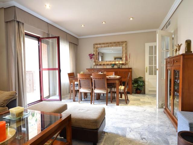 Piso en venta en Córdoba, Vista Alegre Parque Cruz Conde. VIVIENDA JUNTO A VISTA ALEGRE Y AVENIDA DEL AEROPUERTO. Pisos.