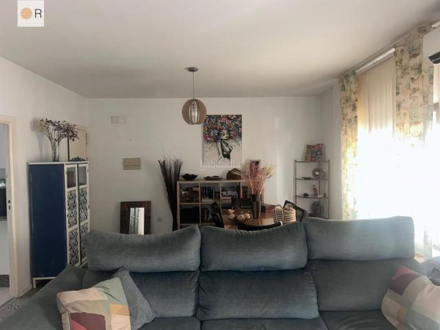 Piso en venta en Córdoba, Viñuela Rescatado. Amplio y Luminoso Piso en Córdoba Ideal para Entrar a Vivir. Pisos.