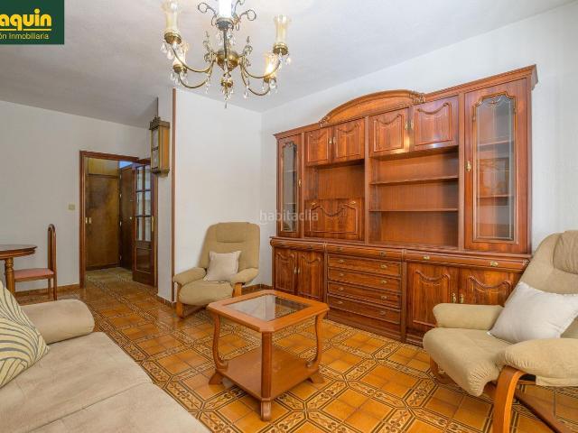 Piso en venta en Córdoba, Viñuela Rescatado. Gran Oportunidad! Piso bajo junto a Av. Barcelona y La Viñuela!. Pisos.