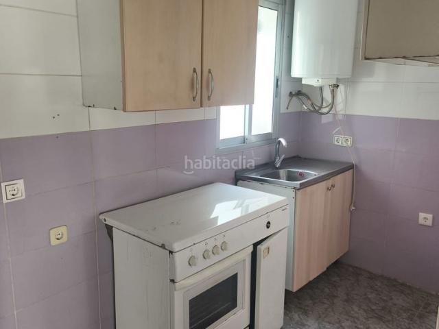 Piso en venta en Córdoba, Viñuela Rescatado. Tu próximo hogar te está esperando en Avenida Libia!. Pisos.