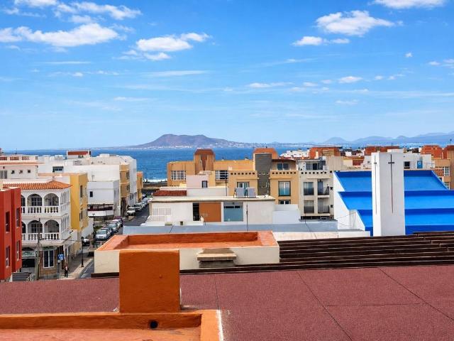 Piso en Venta en Corralejo