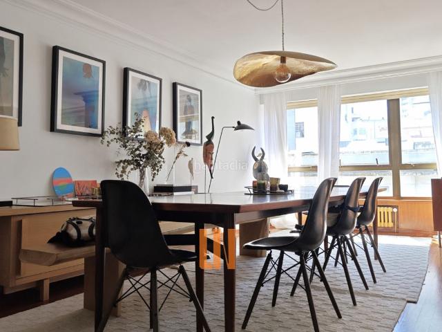 Piso en venta en Coruña A, Ensanche. Vivienda única y singular ubicada en pleno centro de la ciudad. Muy soleada y luminosa. Pisos Coruña.