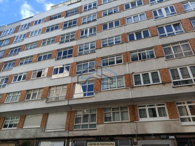 Piso en venta en Coruña A, Los Castros Castrillón. Pisos Coruña.
