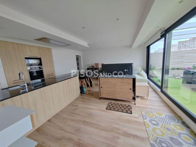 Piso en venta en Coruña A, Los Castros Castrillón. Pisos Coruña.