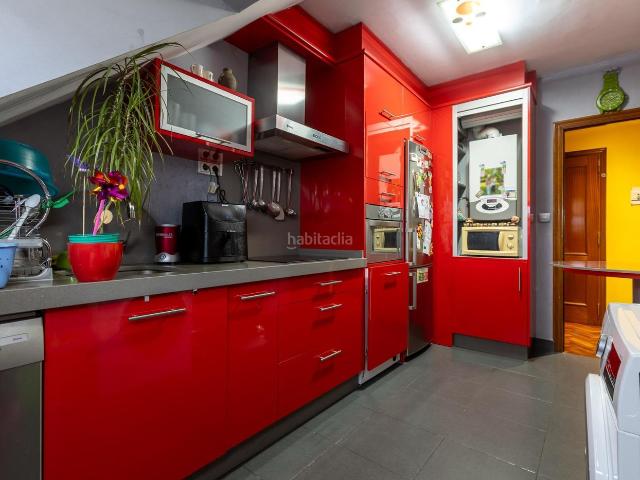 Piso en venta en Coruña A, Los Rosales. Ático en Manuel Azaña. Pisos Coruña.