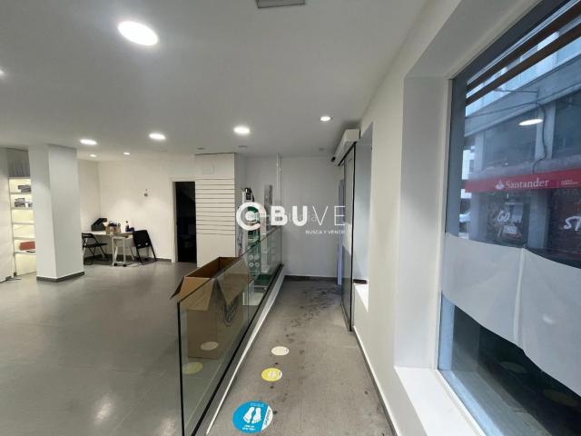 Piso en venta en Coruña A, Monte Alto Zalaeta Atocha. SE VENDE BAJO PISO EN ZONA LA TORRE A CORUÑA. Pisos Coruña.