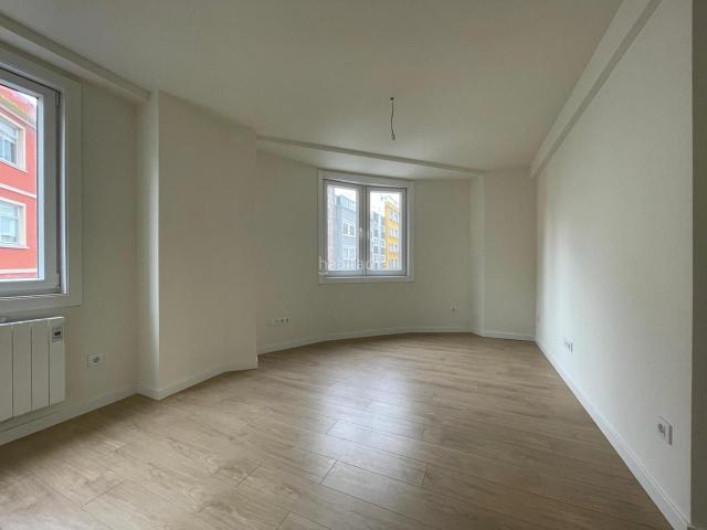 Piso en venta en Coruña A, Os Mallos. Piso en Avenida dos Mallos, 47, La Coruña 1 DORM. Pisos Coruña.