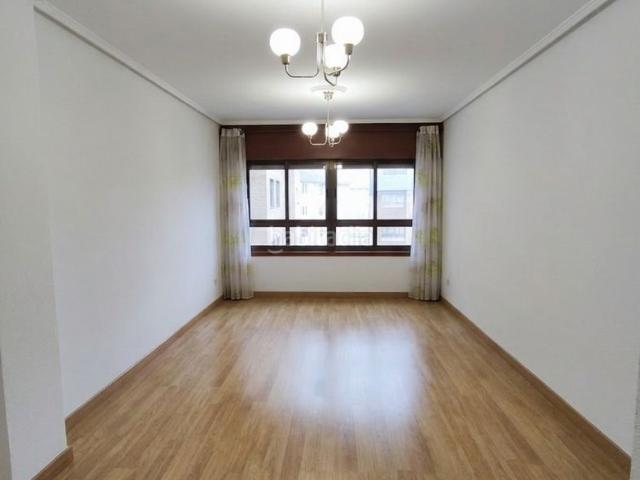 Piso en venta en Coruña A, Riazor Visma. Piso en venta próxima al Estadio de Riazor. Pisos Coruña.