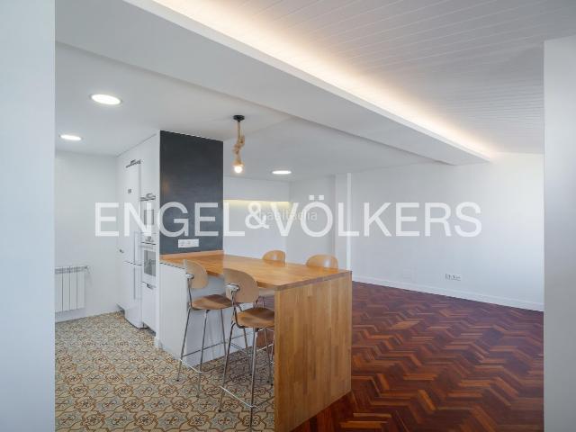 Piso en venta en Coruña A, San Pablo Juan Flórez. Estupenda vivienda reformada en Alfredo Vicenti. Pisos Coruña.