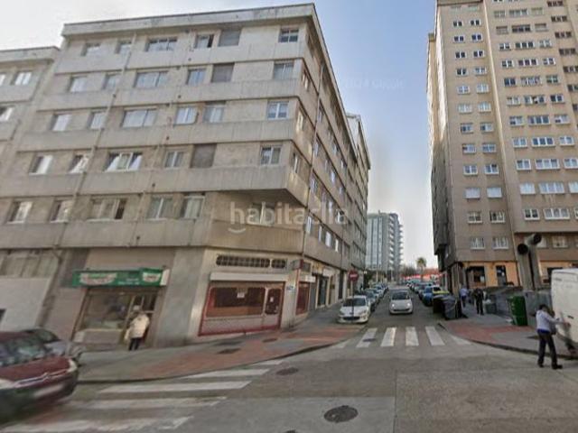 Piso en venta en Coruña A, Sagrada Familia. INMUEBLE SIN POSESION Y SIN ACCESO AL INTERIOR SIN POSESION Y SIN ACCESO AL INTERIOR. Pisos Coruña.