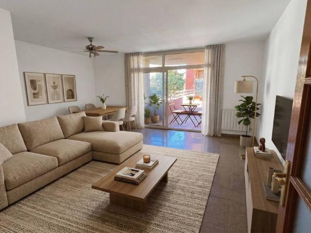 Piso en Venta en Creu de la Mà
