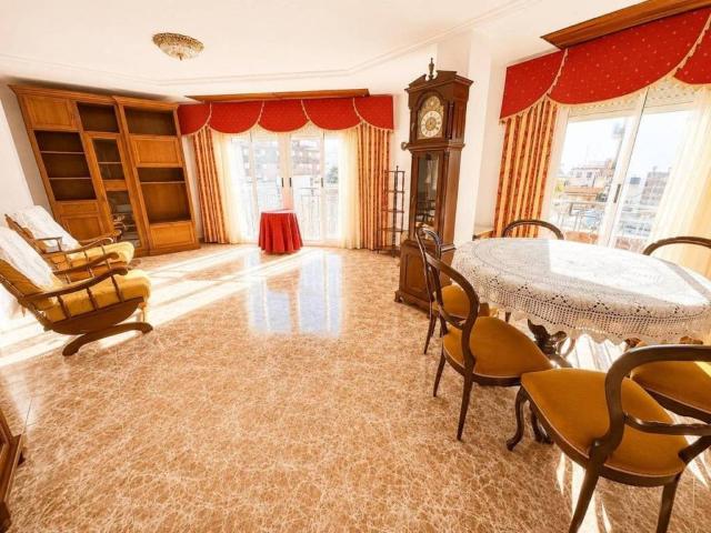 Piso en Venta en Crevillent