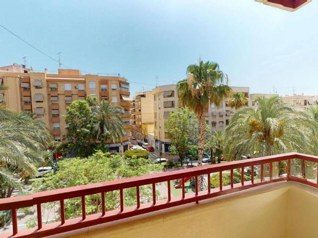 Piso en Venta en Crevillent