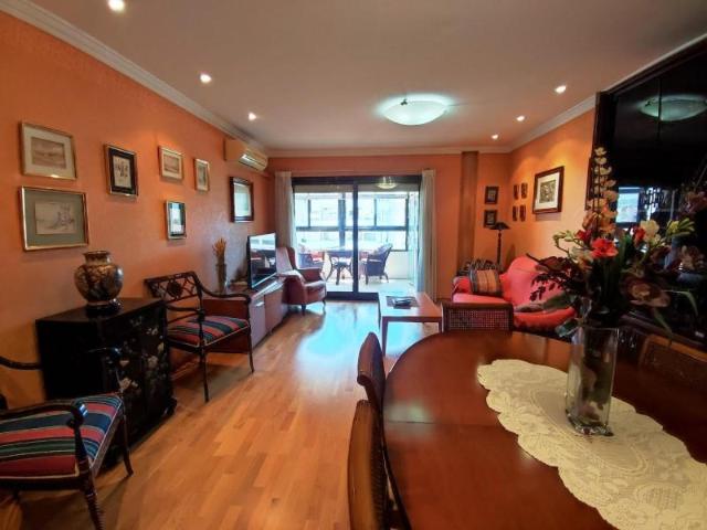 Piso en venta en Crevillent, Crevillent
