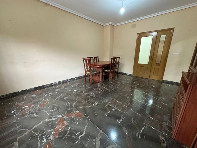 Piso en venta en Crevillente. VIVIENDA DE 2 DORMITORIOS PLAZA DE GARAJE TRASTERO. Pisos.
